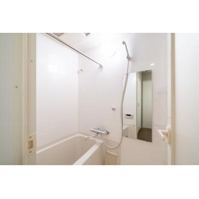 新宿駅より徒歩5分の好立地/最大8名利用可能/家具家電充実/Wi-Fi完備/小滝橋パシフィカビル 901の物件写真4