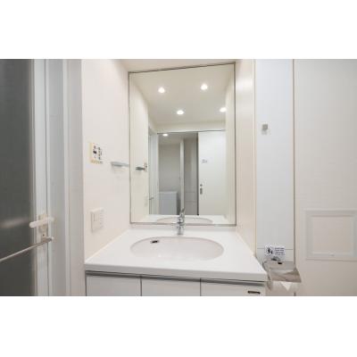 最寄駅まで徒歩5分/新宿まで2駅/家具家電付き/レジディア中落合B 106の物件写真6