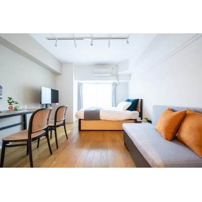 幡ヶ谷から徒歩5分！駅周辺も買い物場所充実♪/エレベーター付きのシンプルなお部屋/コスモリード幡ヶ谷 305の物件写真1