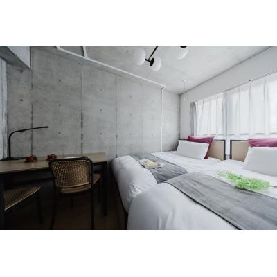 最寄駅から徒歩8分/2駅2路線が利用可能！/家具家電充実/Wi-Fi完備/MAT ARAIYAKUSHI WEST 203の物件写真1