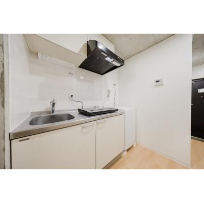 最寄駅から徒歩8分/2駅2路線が利用可能！/家具家電充実/Wi-Fi完備/MAT ARAIYAKUSHI WEST 203の物件写真3