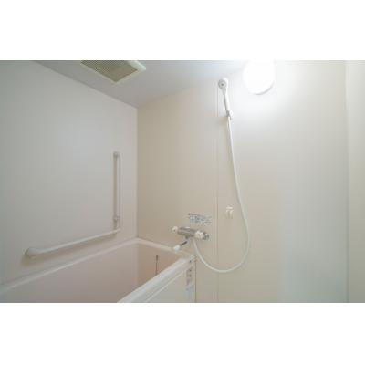 最寄り駅より徒歩4分/お洒落なお部屋/家具・家電完備/Wi-Fi完備/サンセゾンI 110の物件写真4