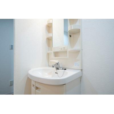 最寄り駅より徒歩4分/お洒落なお部屋/家具・家電完備/Wi-Fi完備/サンセゾンI 110の物件写真5