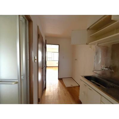 🔷🔹🔸🔶⭐駐車場付き⭐エアコン、ガスコンロ⭐1Kタイプ⭐音が気になる方も安心な鉄骨造⭐【禁煙&Wi-Fi無料】⭐🔶🔸🔹🔷「T21」の物件写真3