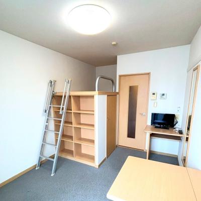 【J’sマンスリー光が丘 305】即入居可🌟厚さ20㎝高密度ポケットコイルマットレス使用！都営大江戸線始発・光が丘駅徒歩8分！新宿駅まで乗り換えなしで25分☆【インターネット無料】の物件写真1