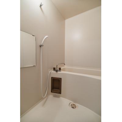 ☕🍔が徒歩圏内❢アルプス通りすぐ❣WIFI無料📱家具家電付📺駐車場付！TM200　501号室の物件写真4