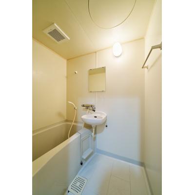 金沢駅徒歩圏！近江町市場すぐ！家具家電付！駐車場応相談🚙TM204　202号室の物件写真5