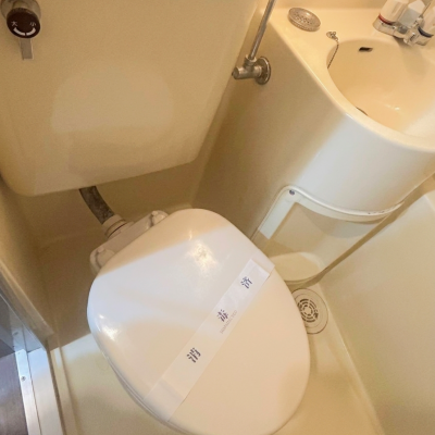 【J’sマンスリー東府中 302】即入居可🌟厚さ20㎝超高密度ポケットコイルマットレス使用！駅徒歩5分、新宿駅まで乗換無し！アクセス良好☆【インターネット無料】の物件写真3