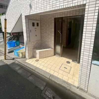 【J’sマンスリー東府中 302】即入居可🌟厚さ20㎝超高密度ポケットコイルマットレス使用！駅徒歩5分、新宿駅まで乗換無し！アクセス良好☆【インターネット無料】の物件写真5