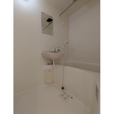 駅近！家具家電付き！駐車場応相談！TM213　201号室の物件写真2