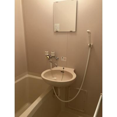 JR草津駅徒歩圏内！家具家電付き！駐車場応相談！TM166　302号室の物件写真3