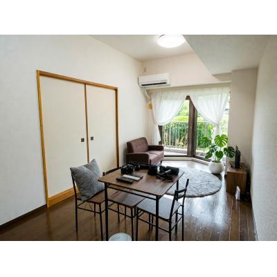 ONLY湯河原1【🌈WIFI・管理費０円キャンペーン🌈】★駐車料金0円★2名以上でビジネスホテルより断然お得です！複数人利用可能な２LDK！🚗小田原駅まで車で２９分、熱海駅１８分、箱根湯本２６分の外観画像
