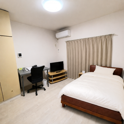 【J’sマンスリー北綾瀬 101】即入居可🌟厚さ25㎝超高密度ポケットコイルマットレス使用！千代田線始発！北綾瀬駅徒歩1分、大型商業施設も近く整った住環境☆【インターネット無料】の物件写真2