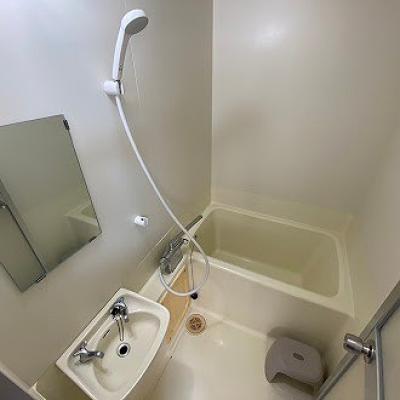 マンスリーマンション本町Ⅰ【シモンズマットレス採用でホテルのような寝心地、インターネット無料・追加料金なし、オートロック付きで安心、宅配ボックスが便利】の物件写真5