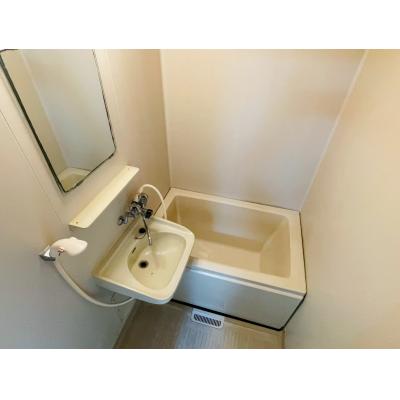 ONLY小田原8【🌈WiFi・管理費０円キャンペーン🌈】☆バストイレ別・3DK角部屋☆★お得な駐車場込料金！★小田急小田原線🚃「栢山駅徒歩10分」「小田原駅25分」の物件写真5