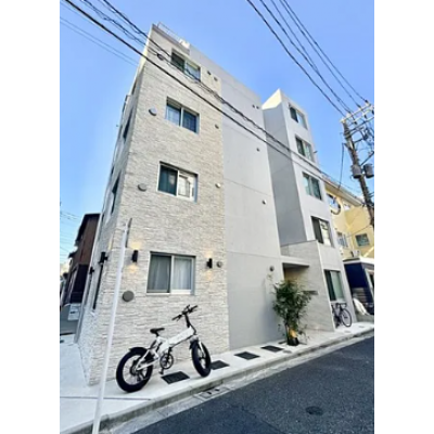 BraTTo日暮里ステーションフロント【新規キャンペーン実施中😎】日暮里駅から10分｜家具家電一式｜築浅｜の物件写真1