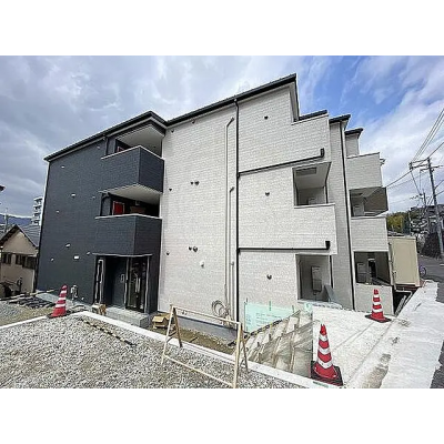 【ネット無料💻】近鉄奈良・難波駅一本｜家具家電一式｜手続き簡単♪｜BraTTo富雄駅前グラディートの外観画像