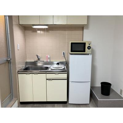 マンスリーマンション本町Ⅰ【シモンズマットレス採用でホテルのような寝心地、インターネット無料・追加料金なし、オートロック付きで安心、宅配ボックスが便利】の物件写真4