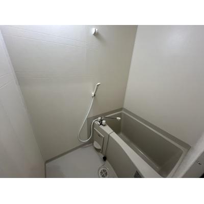 apartment 〒857-0055　長崎県佐世保市湊町2-9 松尾ビル1F
