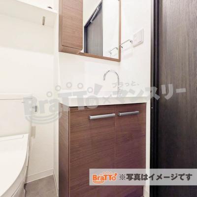 【設備充実で快適♪】堺東駅から8分｜ 堺駅まで徒歩圏内！｜家具家電一式｜ウォシュレット＆独立洗面台＆浴室乾燥機付き｜手続き簡単♪｜BraTTo堺東レクシアの物件写真6