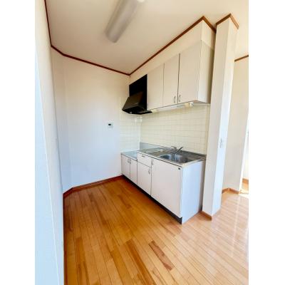 イエローハイツ2DK　新規オープン　富士通小山工場近くにオープンの物件写真4