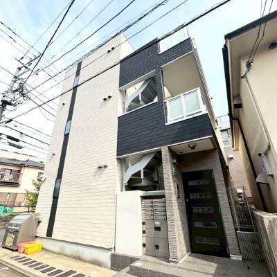【J’sコート三軒茶屋 201】6月10日～入居可🌟厚さ25㎝超高密度ポケットコイルマットレス使用！三軒茶屋駅徒歩5分！渋谷駅まで乗り換えなしで4分！築浅マンション☆【インターネット無料】の物件写真2