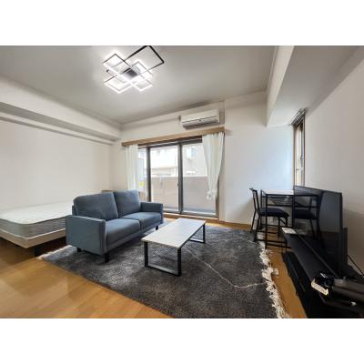 ★Oenupマンスリー秋葉原【ダブルサイズベッド設置・2名入居可能・広々１DK・ドラム式洗濯機設置・法人契約可能！】の物件詳細の物件写真2