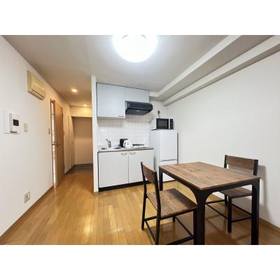 ★Oenupマンスリー秋葉原【ダブルサイズベッド設置・2名入居可能・広々１DK・ドラム式洗濯機設置・法人契約可能！】の物件詳細の物件写真3
