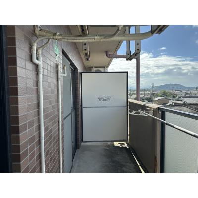 apartment 〒600-8490　京都府京都市下京区立中町508 中川フジカメラビル　5階