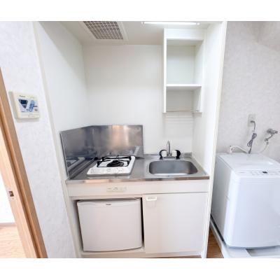 コスパだけじゃない“快適さ重視”マンスリータウン【熊谷駅より徒歩6分】【無料Wi-Fiあり📶】熊谷宮前町A305の物件写真3