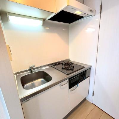 【J’sコート南大井Ⅱ 101】7月1日～入居可🌟厚さ25㎝超高密度ポケットコイルマットレス使用！品川駅まで約6分、渋谷駅まで約20分！好立地のデザイナーズマンション☆【インターネット無料】の物件写真3