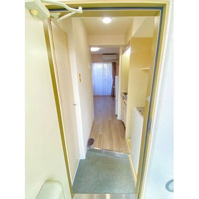 ユニオンマンスリー西国分寺２　207　1R・シングル☆【禁煙ルーム】人気の角部屋！安心のモニター付きインターフォン完備/デスク・チェア＆たっぷり収納2ドア冷蔵庫など生活家電のあるお部屋の物件写真5
