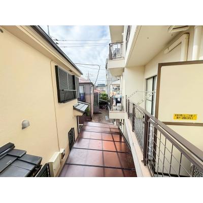 ユニオンマンスリー西国分寺７　203　1R・シングル☆【禁煙ルーム】人気の角部屋！デスク・チェア＆たっぷり収納2ドア冷蔵庫など生活家電のあるお部屋/スーパー・コンビニ至近の物件写真6