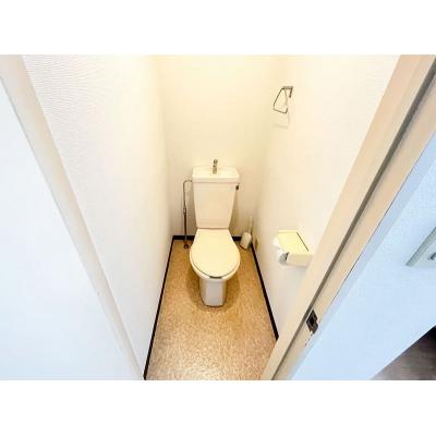 ユニオンマンスリー国分寺６　205　1R・セミダブル☆【禁煙ルーム】バス・トイレ別♪女性も安心の室内洗濯機＆デスク・チェア＆たっぷり収納2ドア冷蔵庫や電子レンジなど生活家電のあるお部屋の物件写真5
