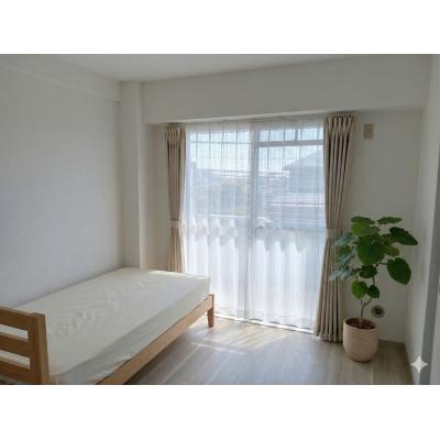 🌈新規オープン賃料半額🌈2名入居可！駐車場付き＆ネット無料📶✨ゆとりの2DK角部屋✨【M126】の物件写真1