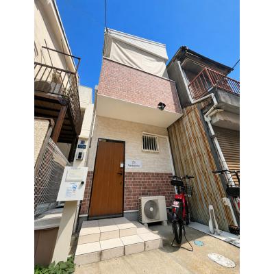【戸建てでこの安さ？！】家具家電フル完備×ダブルベッド設置｜BraTTo天神ノ森ハウスの外観画像