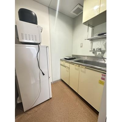 カーサソフィア301（人気の段原エリア・バストイレ別・角部屋）の物件写真3