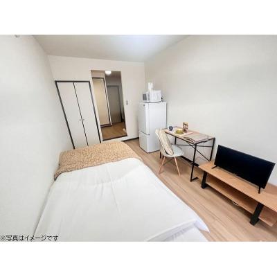 ユニオンマンスリー西国分寺６　202　1R・シングル☆【禁煙ルーム】安心のオートロック完備！デスク・チェア＆たっぷり収納2ドア冷蔵庫など生活家電のあるお部屋の物件写真2