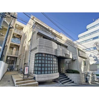 BraTTo西新宿パーク【単身者＆女性向け💓】防犯面に配慮した安心の住環境👍新宿駅まで徒歩圏内！の物件写真1