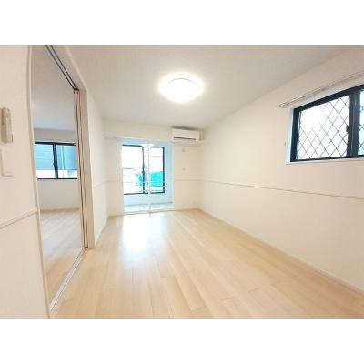 カーサ　ラルゴ 103【管理NO：1-027344402-01030】 ★家具家電は申し込み後に搬入します★の物件写真2