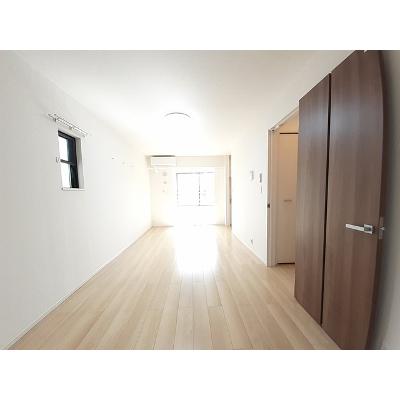 アンボヌール 204【管理NO：1-026348501-02040】 ★家具家電は申し込み後に搬入します 2026年10月中旬入居可能の物件写真2