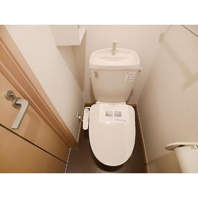 コモド・セスタ 101【管理NO：1-015729801-01010】 ★家具家電は申し込み後に搬入します★の物件写真5