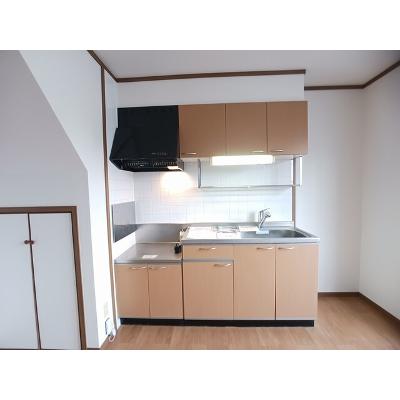 サンライズハマ 101【管理NO：1-011647401-01010】 ★家具家電は申し込み後に搬入しますの物件写真3