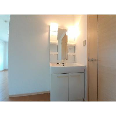 サニーコート長地 201【管理NO：1-007271601-02010】 ★家具家電は申し込み後に搬入します★の物件写真6