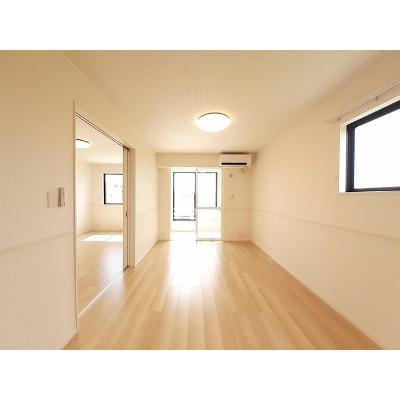 エムティハウスⅦ 104【管理NO：1-027326002-01040】 ★家具家電は申し込み後に搬入します★の物件写真2