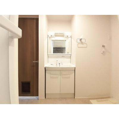 エムティハウスⅦ 104【管理NO：1-027326002-01040】 ★家具家電は申し込み後に搬入します★の物件写真6