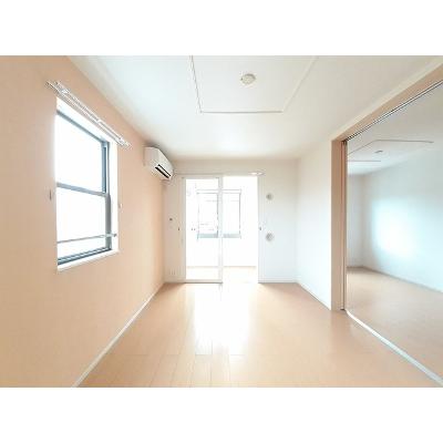apartment 富山県黒部市石田６９０４－４ 

↓地図はこちらから