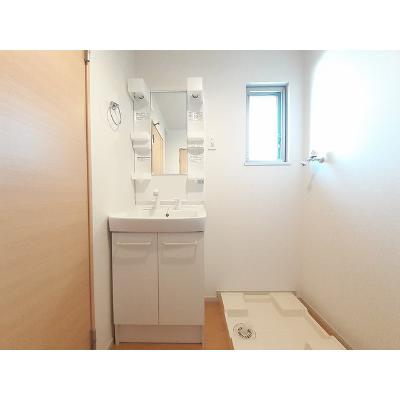 apartment 富山県黒部市田家新５１７ 

↓地図はこちらから