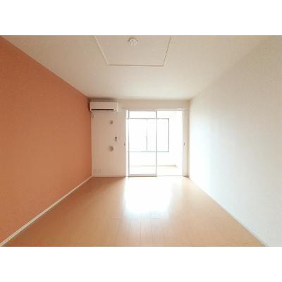ベガ 103【管理NO：1-018163002-01030】 ★家具家電は申し込み後に搬入します★の物件写真2