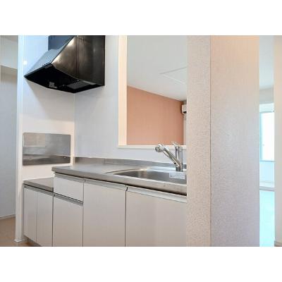 ベガ 102【管理NO：1-018163002-01020】 ★家具家電は申し込み後に搬入します★の物件写真3